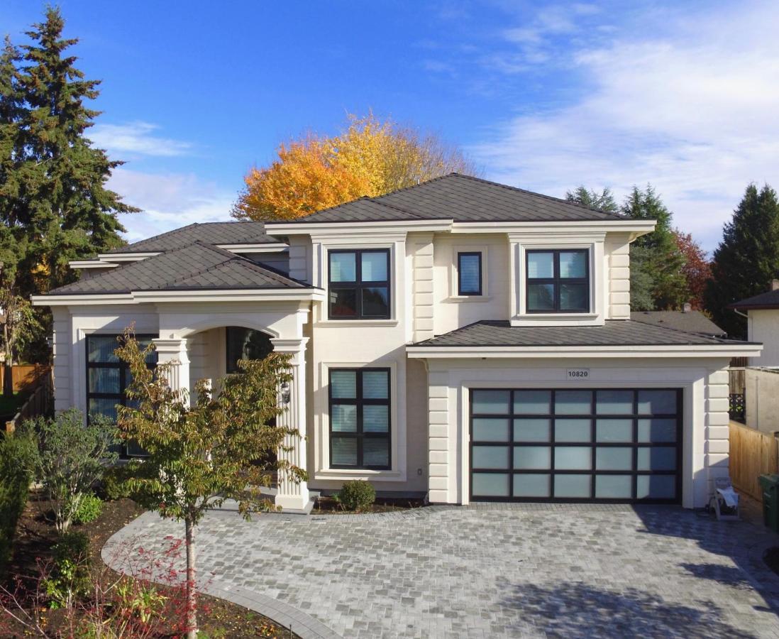 ريتشموند، كولومبيا البريطانية Vancouver Shangrila House المظهر الخارجي الصورة