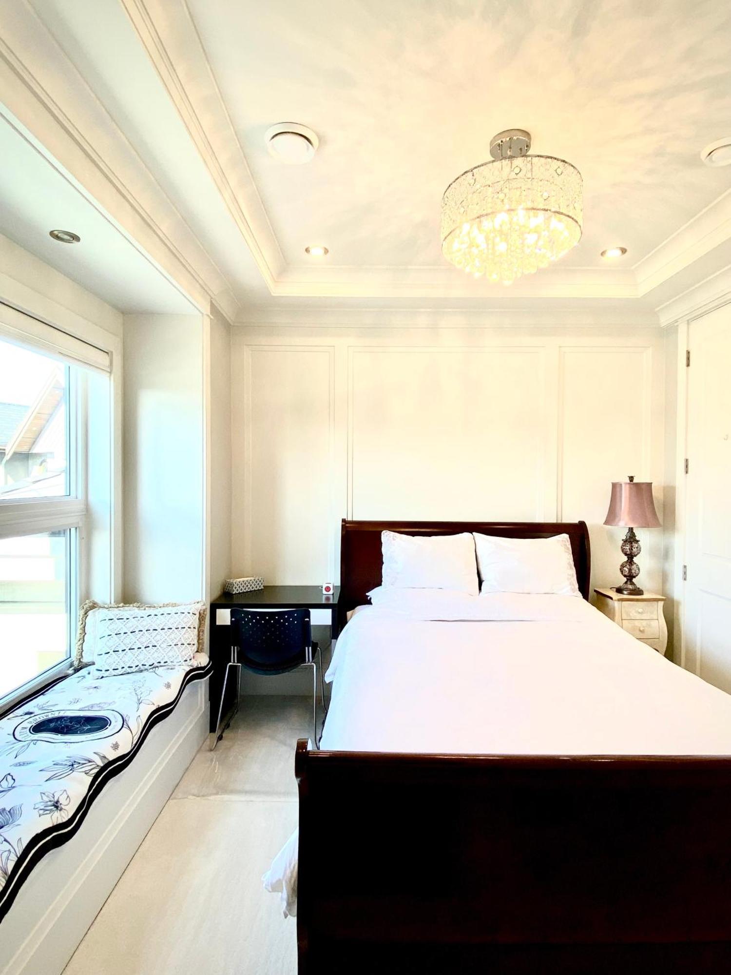 ريتشموند، كولومبيا البريطانية Vancouver Shangrila House المظهر الخارجي الصورة