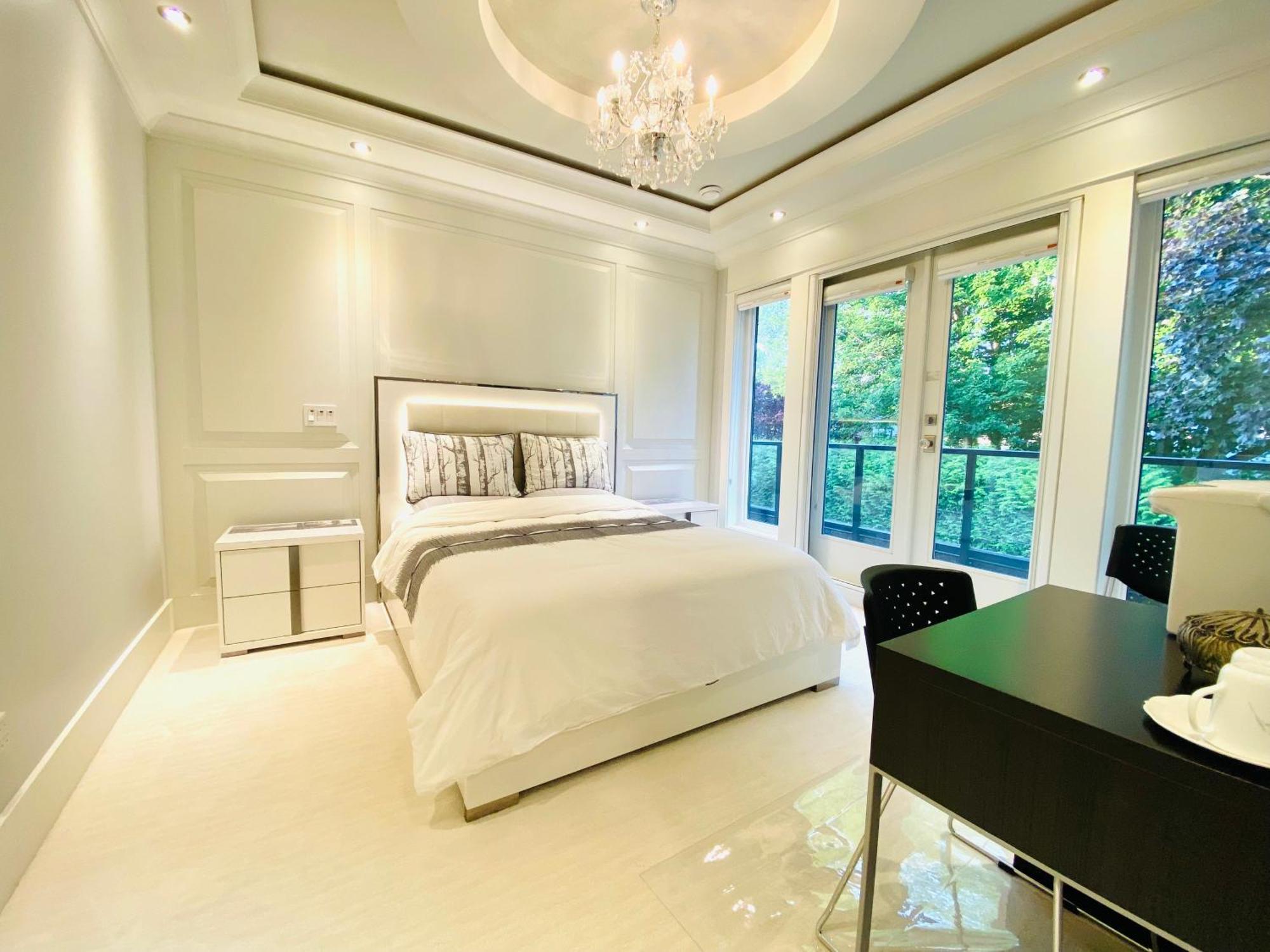 ريتشموند، كولومبيا البريطانية Vancouver Shangrila House المظهر الخارجي الصورة