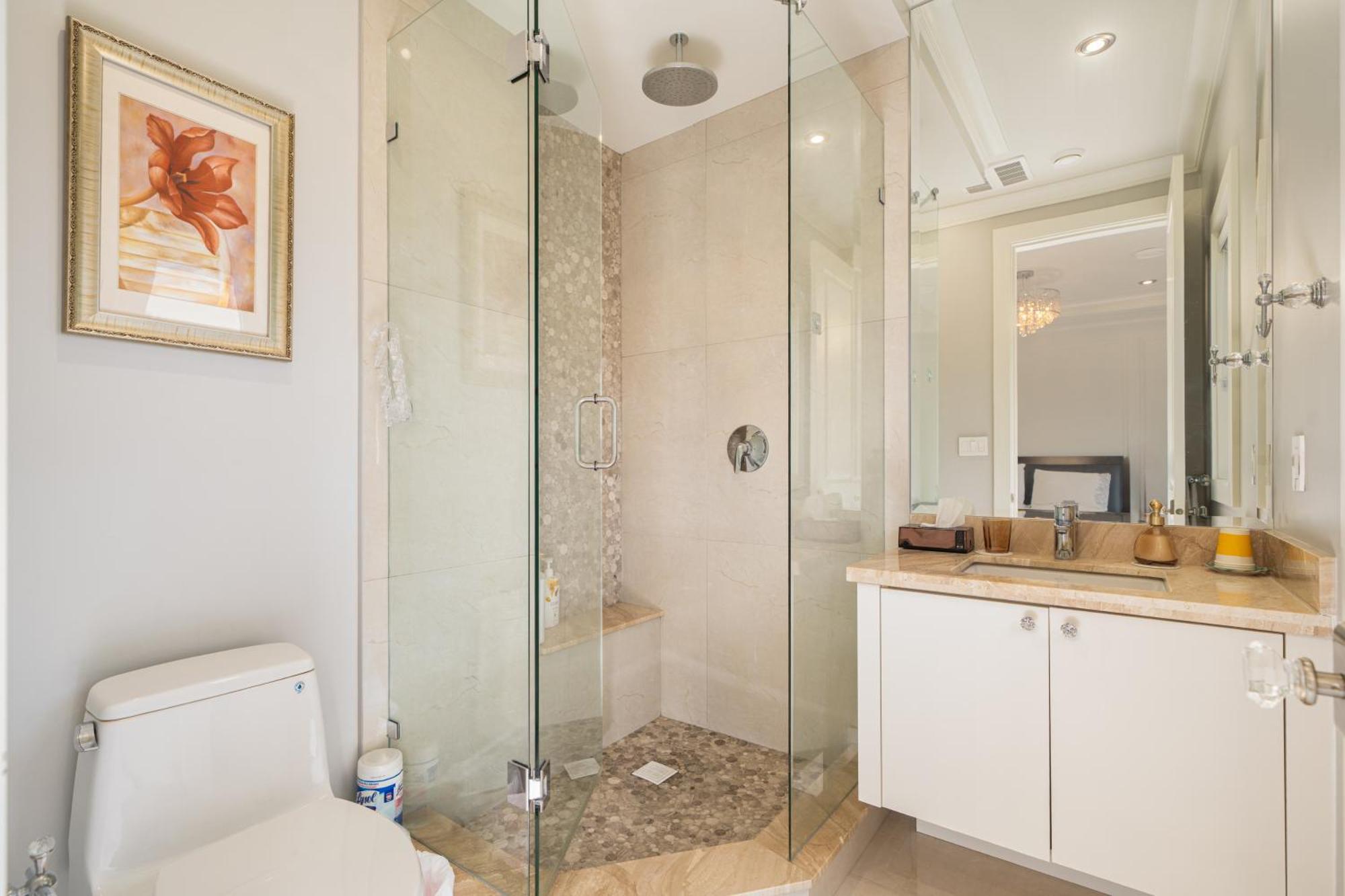 ريتشموند، كولومبيا البريطانية Vancouver Shangrila House المظهر الخارجي الصورة
